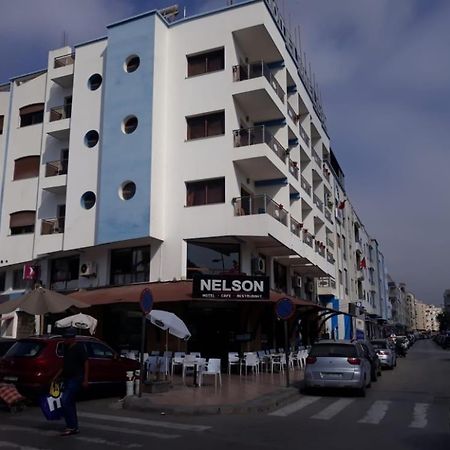 Hôtel Nelson M'Diq Exterior foto